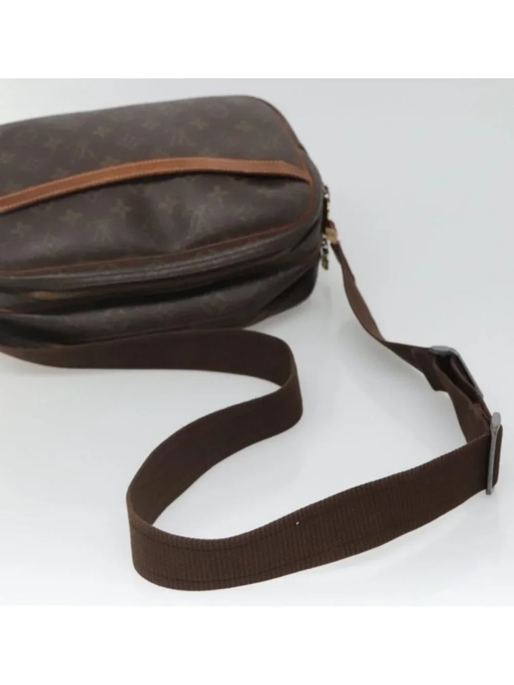 Louis Vuitton pre owned